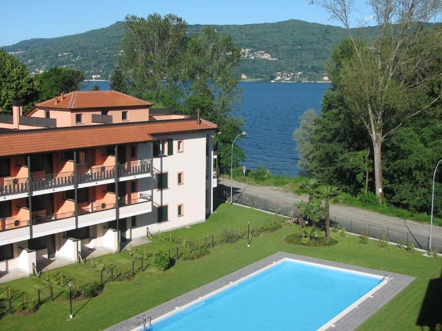 La Casa Sul Lago Monvalle Exterior foto